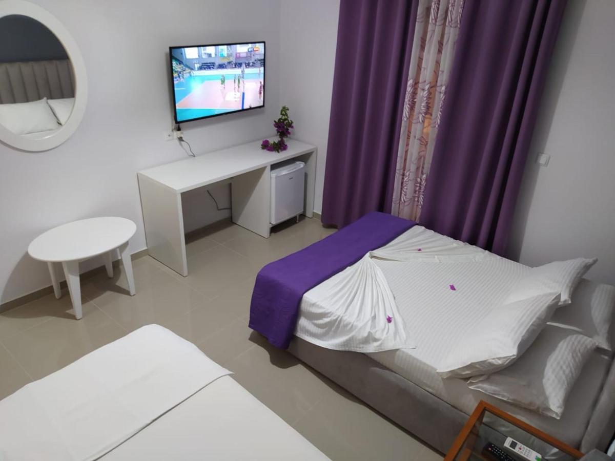 Hotel Elisabet Sarandë Eksteriør bilde