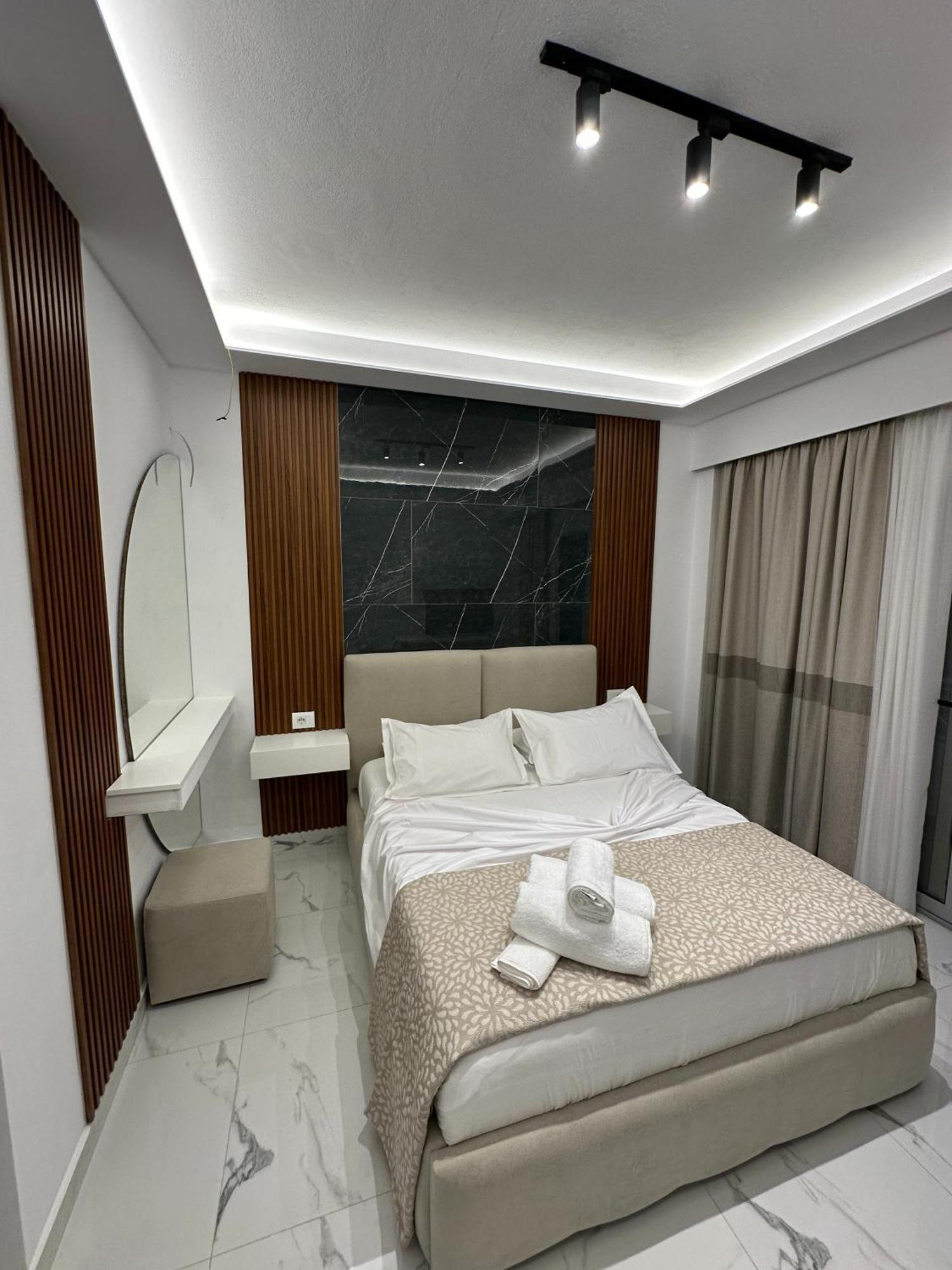 Hotel Elisabet Sarandë Eksteriør bilde