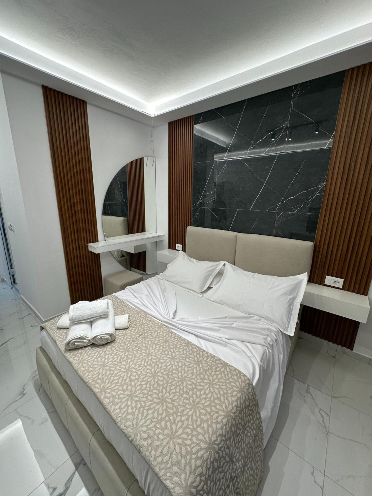 Hotel Elisabet Sarandë Eksteriør bilde