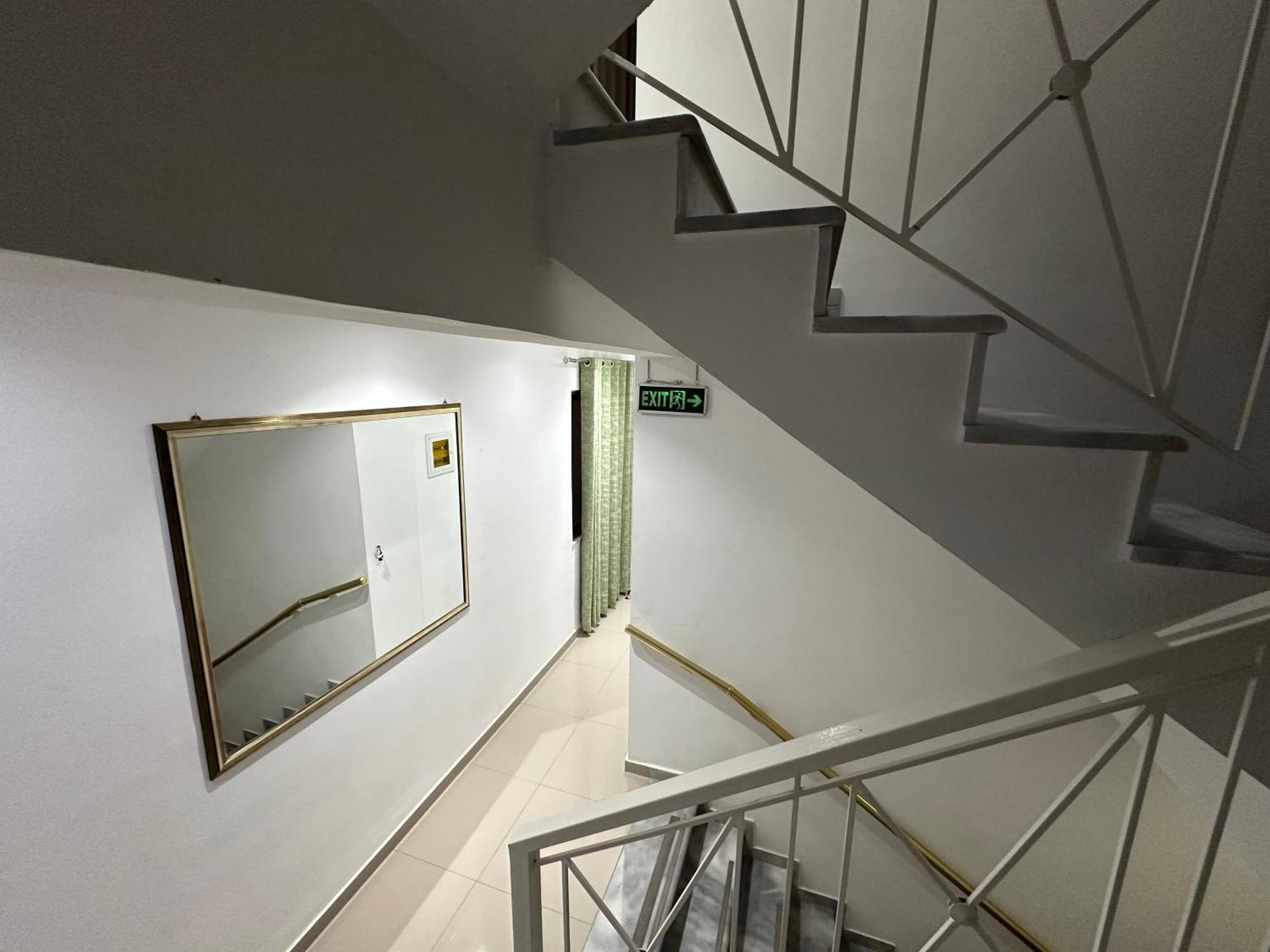 Hotel Elisabet Sarandë Eksteriør bilde